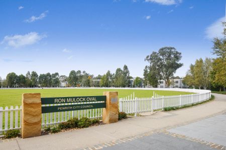 310/60 Lord Sheffield Circuit, Penrith - Photo 3