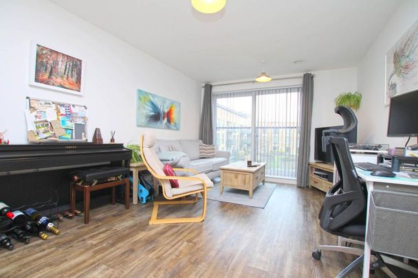 2 bedroom apartment to rent - Photo 1