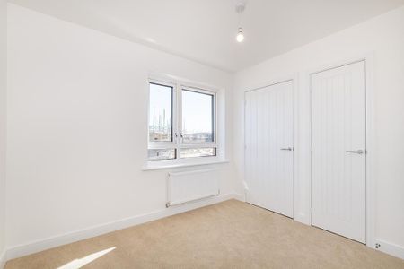 2 bedroom end of terrace house to rent - Photo 5