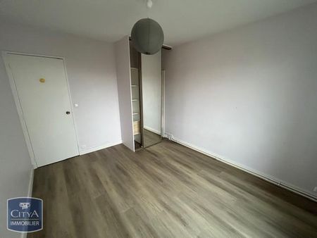 Location Appartement 4 pièces 93m² BOURGES 18000 - Photo 3