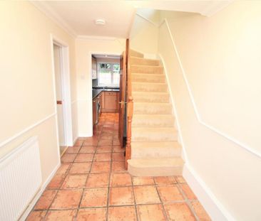 3 bedroom semi-detached house to rent - Photo 2