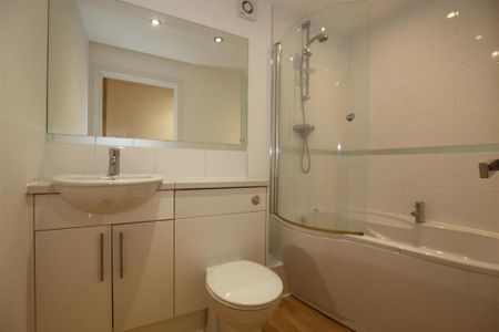 2 bedroom apartment to rent - Photo 3