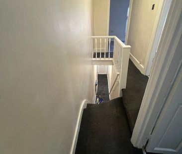 2 Bed Terraced House, Briardale Road, CH42 - Photo 2