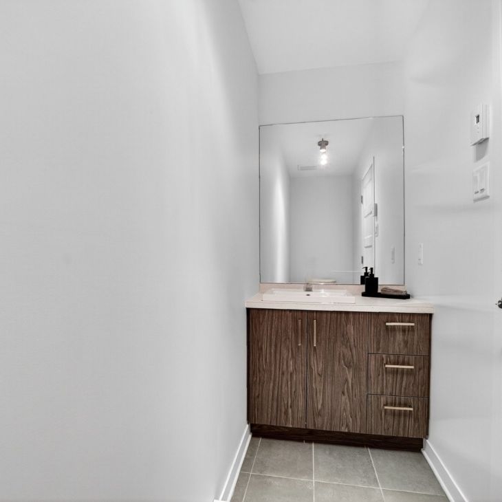 Nouveauté sur le marché Appartement à louer - Laval (Sainte-Rose) (Champfleury) - Photo 1