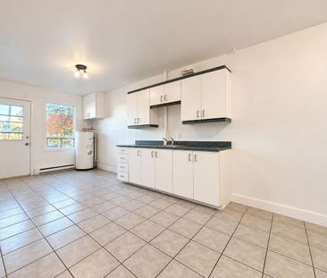 1 CH - 1 SDB - Montréal - $1,025 /mo - Photo 2
