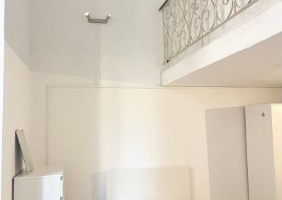 genoa, Liguria 16124