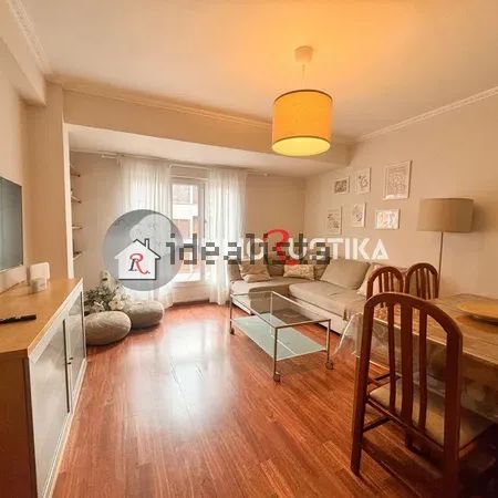 Alquiler de piso en CL Marques De Casa Valdes - Foto 1