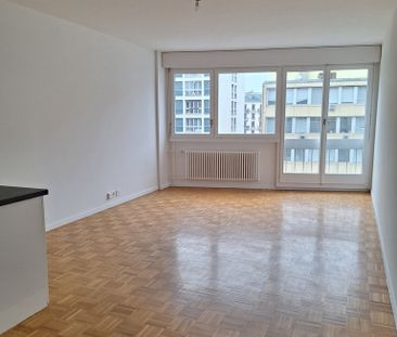 Beau Studio rénové au coeur de Genève - Photo 4