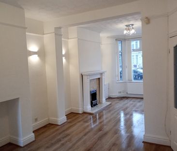 3 Bed Terraced House, Stanley Park Avenue South, L4 - Photo 4