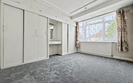 Uppingham Avenue, Stanmore, HA7 - Photo 5
