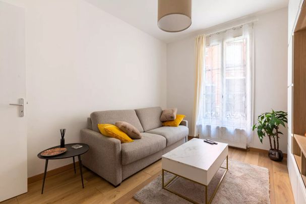 Appartement Paris 2 pièce(s) 40.10 m2 - Photo 1