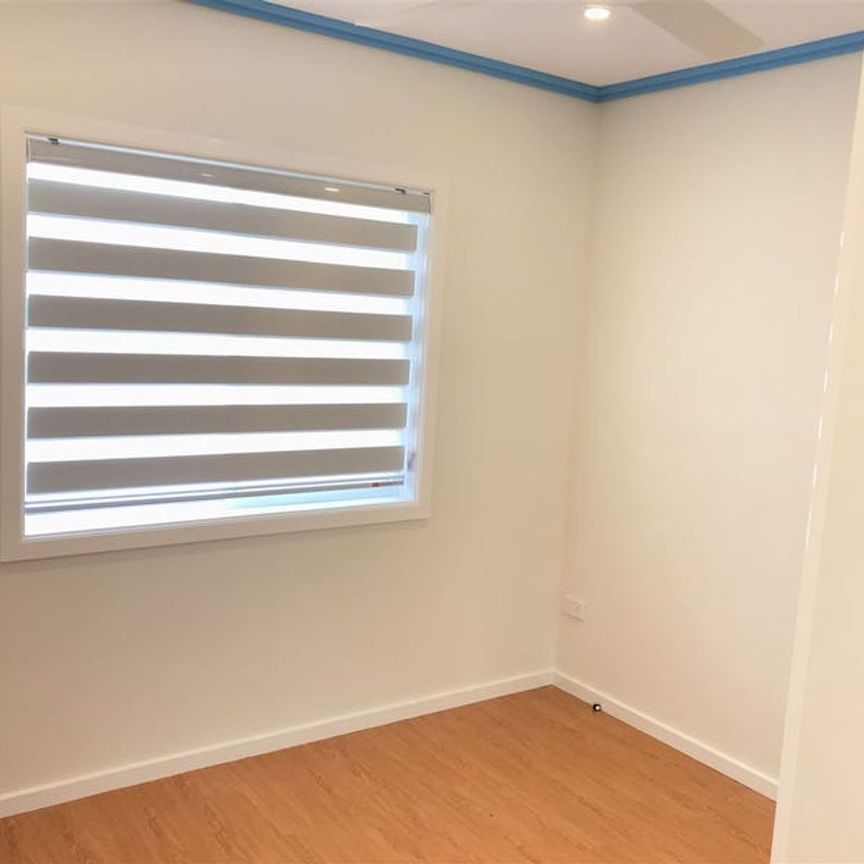 Beautiful 2 Bedroom Grannyflat - Photo 1