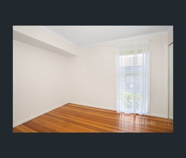 11 Clarks Rd, Keilor East, Vic 3033 - Photo 1