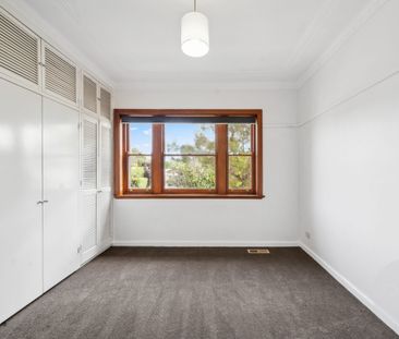 15 Urana Street, Turvey Park NSW 2650 - Photo 5