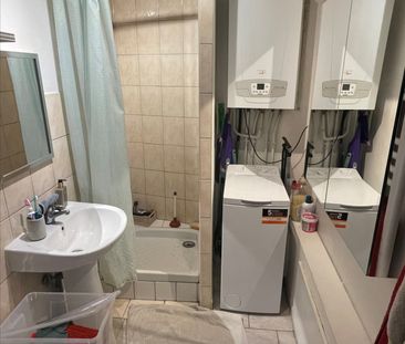 Location Appartement 2 pièces 27m² - Photo 3