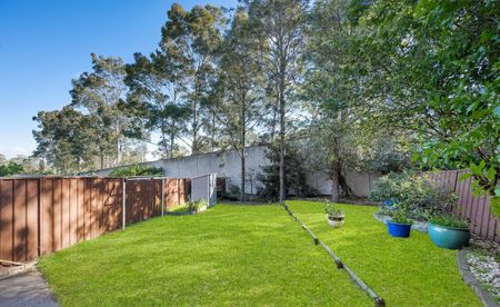 25 Marley Crescent, Bonnyrigg Heights NSW 2177 - House For Rent | Domain - Photo 2