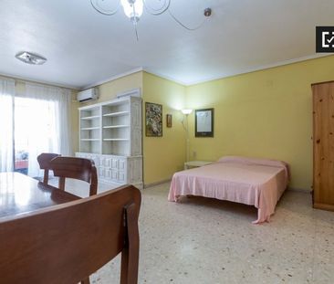 valencia, Valencian Community 46021 - Photo 5