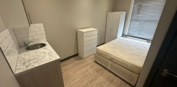 Studio Flat, Stembridge Road, SE20 - Photo 2