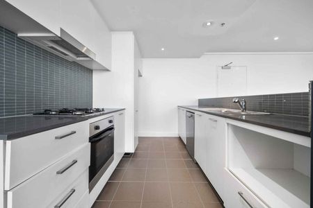 A1702/35 Arncliffe Street Wolli Creek - Photo 3