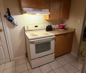 49 Sandmere Avenue #Bsmt - Photo 3