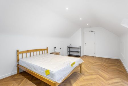 4 bedroom townhouse to rent - Photo 4