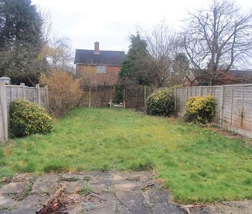 3 bedroom semi-detached house to rent - Photo 4