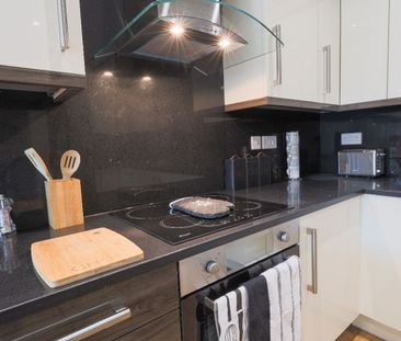 3 bed Apartment 42 Ecco - Photo 2