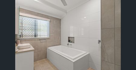 Perfectly Positioned Cable Beach Living with Poolside Luxury - Photo 5