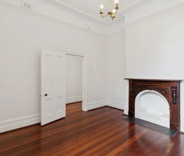 A Mighty Little Charmer in the Heart of Perth - Photo 1