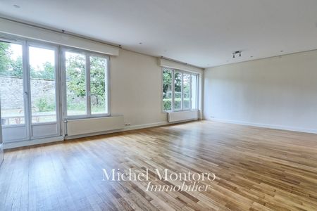 Location Appartement 6 pièces 150m² - Photo 2