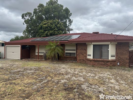 32 Southern River Road, Gosnells WA 6110 - Photo 1