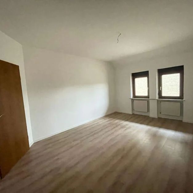 Stilvolle 3,5-Zimmer-Wohnung in Koblenz Pfaffendorf! - Photo 1