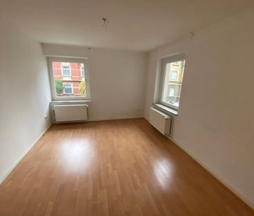 2,5-Zimmer mit Einbauküche - Foto 2