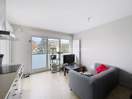 Location Appartement 2 pièces 44m² CLERMONT FERRAND 63000 - Photo 2