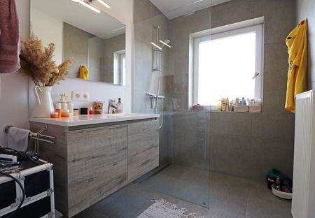 Appartement te huur in Sint-Eloois-Winkel met 2 slaapkamers - Foto 4