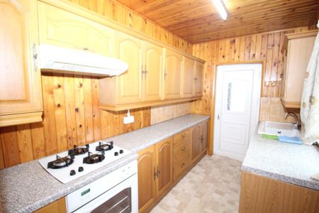 2 bedroom terraced house to rent - Photo 5