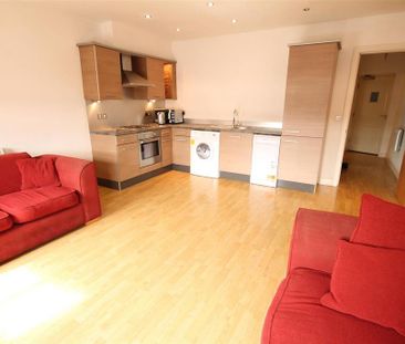 3 bedroom apartment to rent - Photo 1