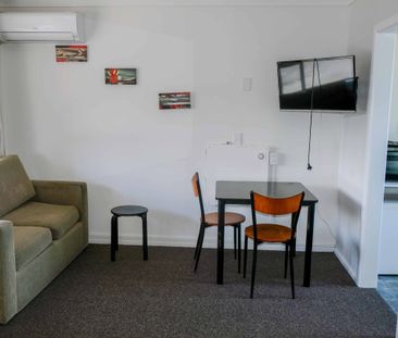 SEMI FURNISHED UNIT - Photo 1