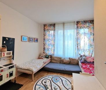 "Wunderschöne Wohnung mit Balkon Nähe Bahnhof Wiedikon" - Photo 6