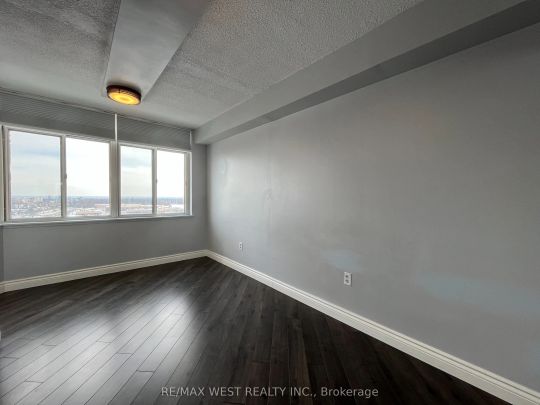 300 Webb Drive #1007 - Photo 1