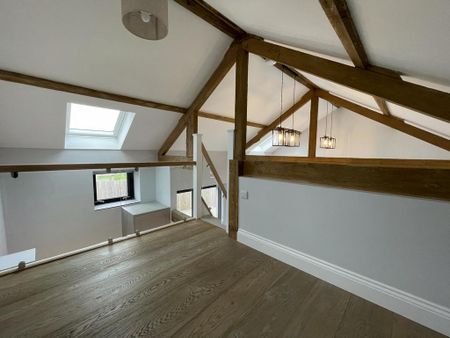 1 bedroom barn conversion to rent - Photo 5