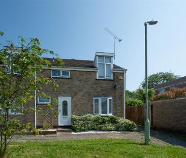 3 bedroom end of terrace house to rent - Photo 4