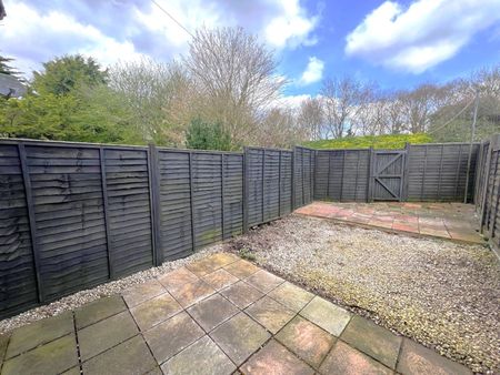 2 bedroom terraced house to rent - Photo 5