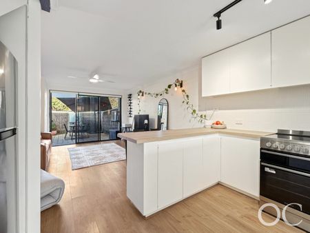 Open the Door to Effortless Living in a Prime West Lakes Location - Photo 4