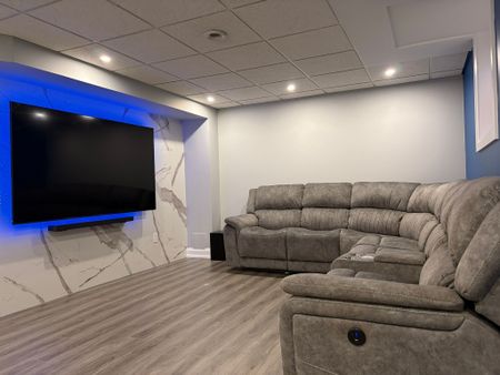 For Lease - 110 Glenabbey Drive Unit# Basement, Clarington, Ontario - Photo 5