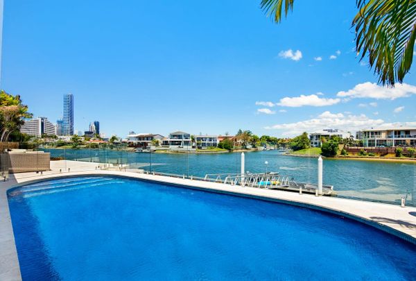 27 Flamingo Key, Broadbeach Waters QLD 4218 - House For Rent | Domain - Photo 1