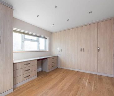 4 bedroom terraced house to rent - Photo 3