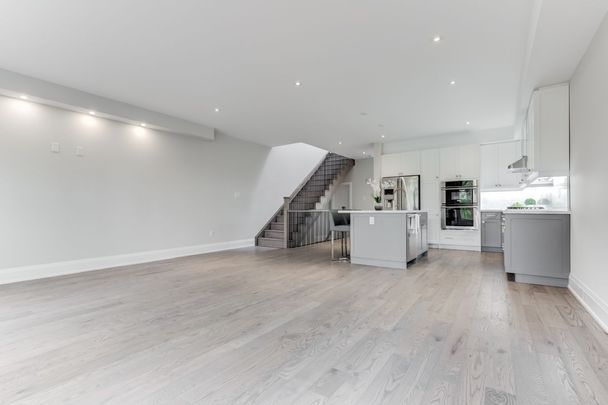 For Lease - 35A Marquette Avenue, Toronto, Ontario - Photo 1