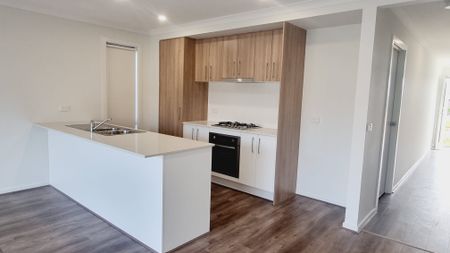 Brand New Home Awaits! - Photo 5