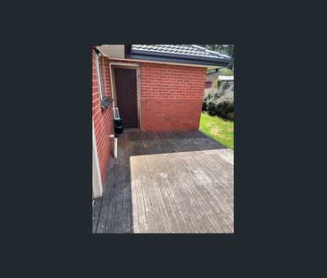 Comfort and Convenience in the Heart of Clayton - Photo 3